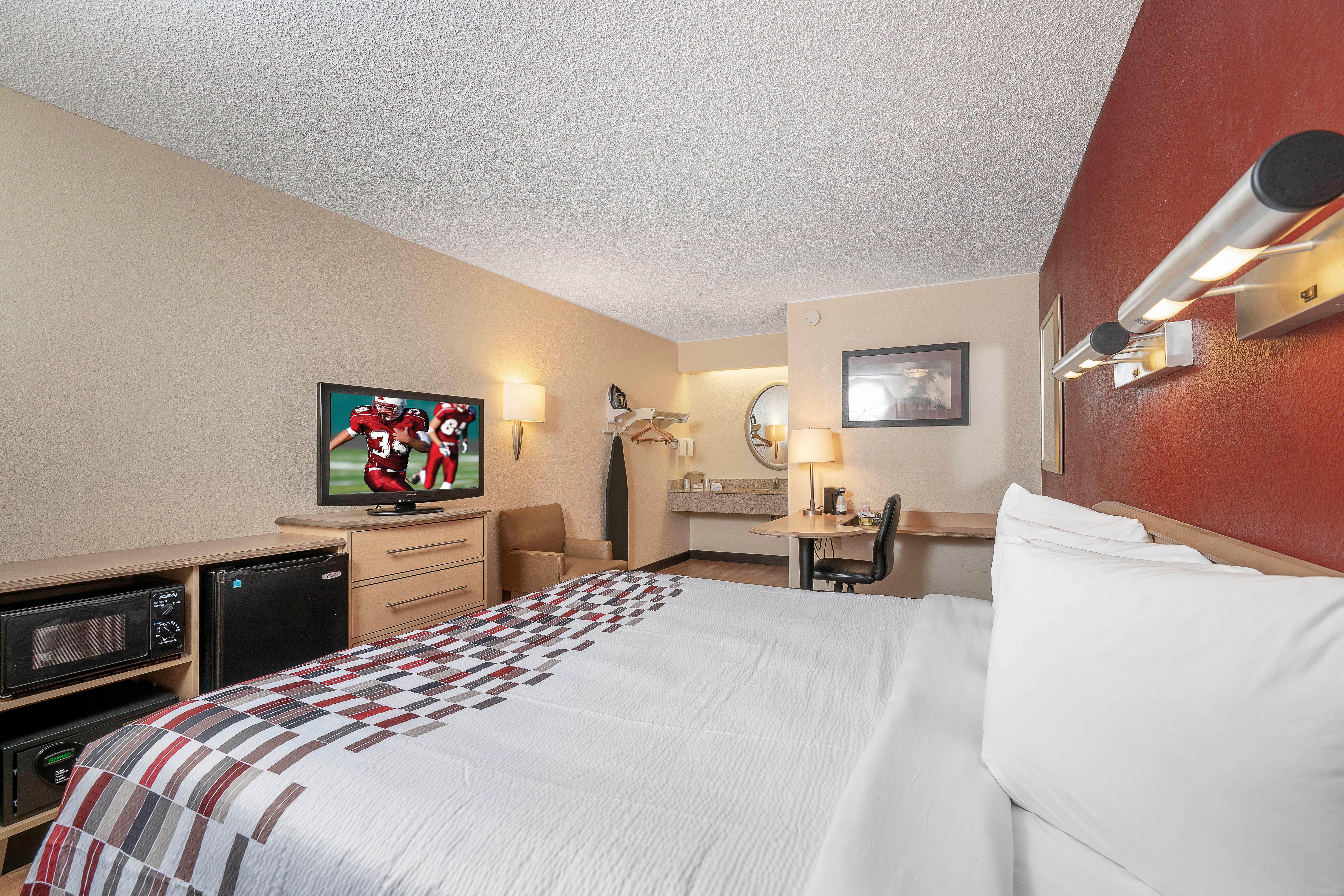 Red Roof Inn Louisville Fair And Expo Екстер'єр фото