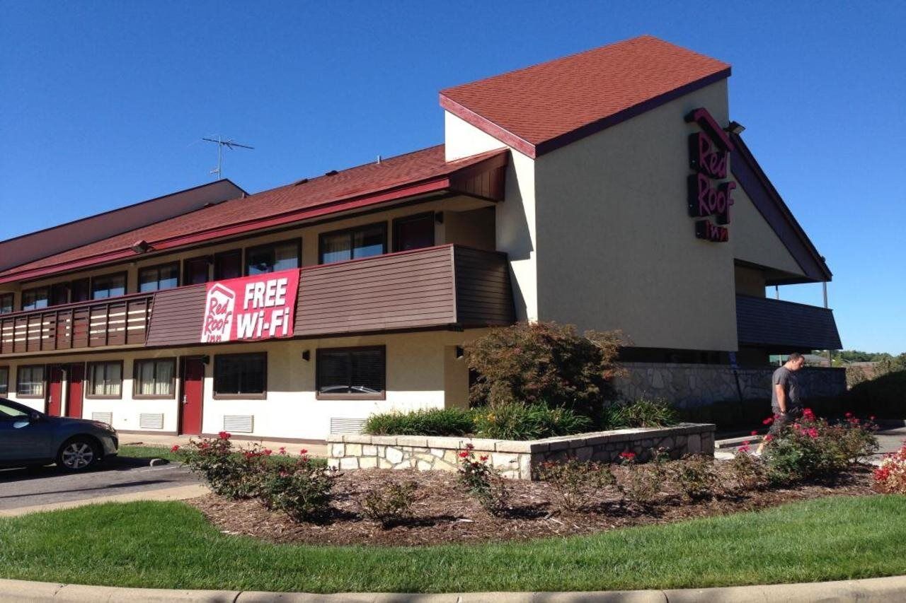 Red Roof Inn Louisville Fair And Expo Екстер'єр фото